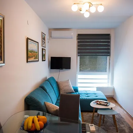 Apartman Titanic Lux * Тузла